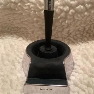 Belkin Tablet Stand and Stylus
